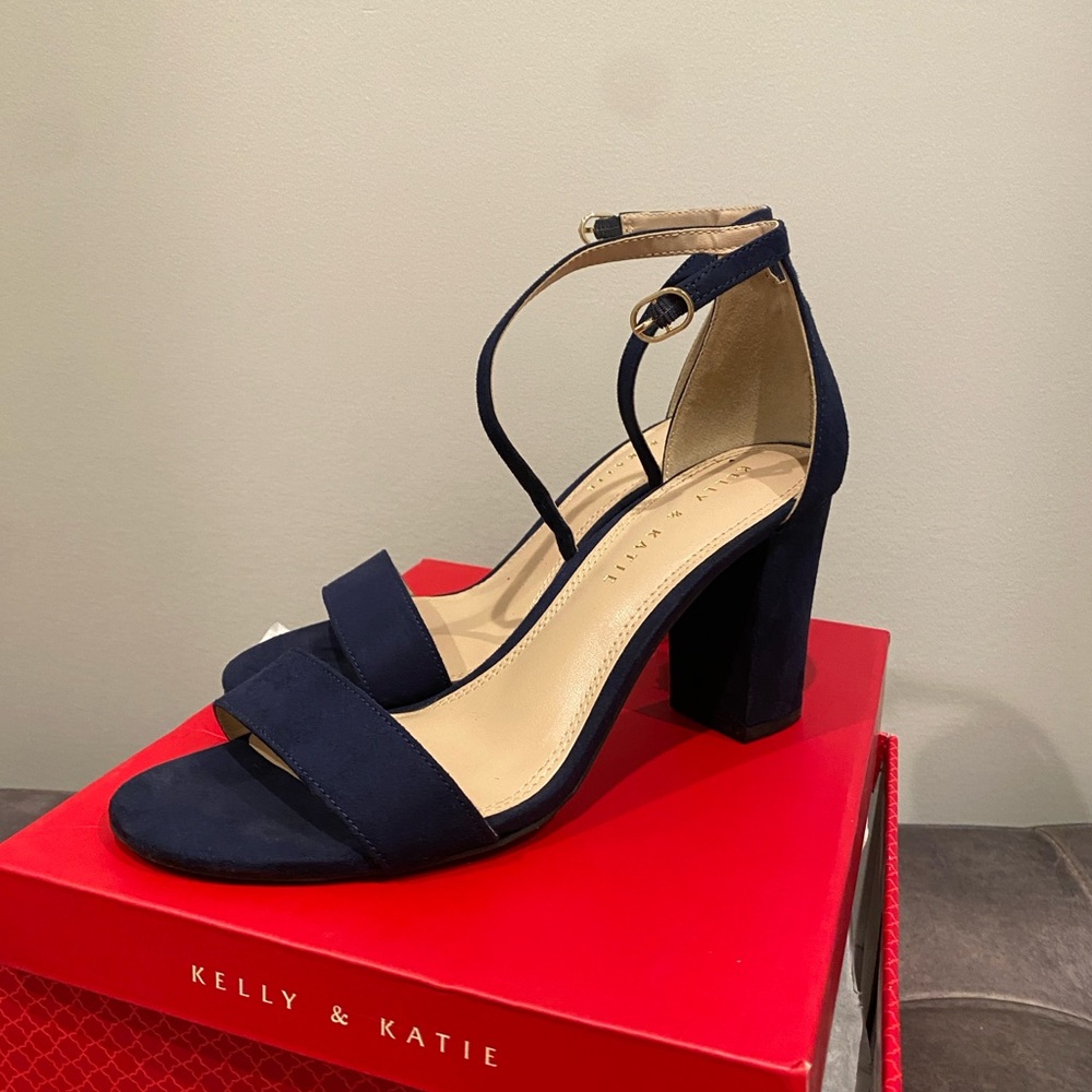 Navy blue Kelly and Katie Hailee heels